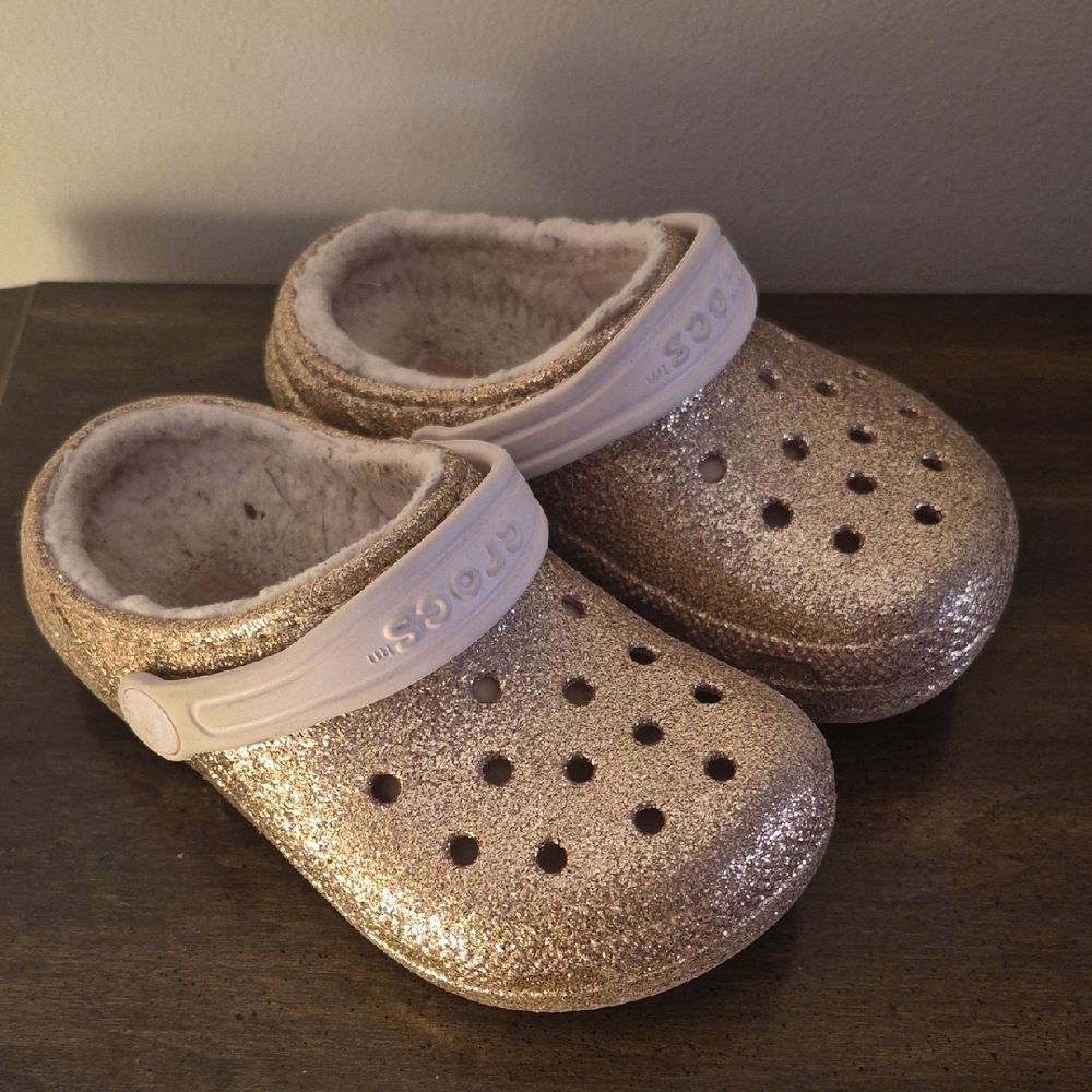 Crocs Pink Lined Bling Shoes